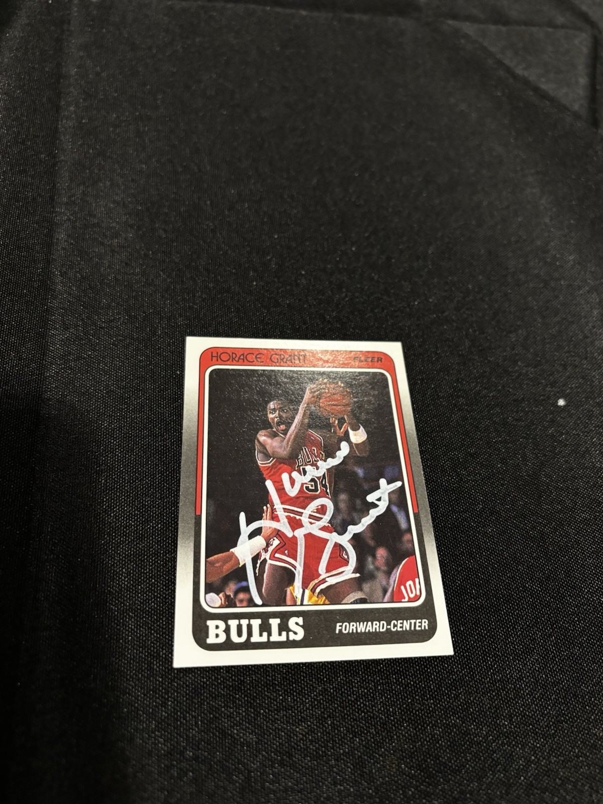 Bulls Horace Grant Signed 1988 Fleer Card Bulls Horace Grant Signed 1988 Fleer Card
