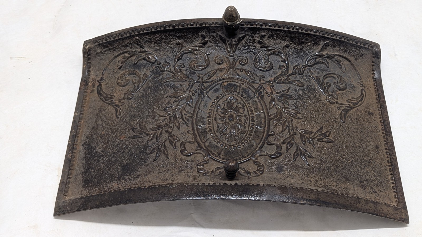 Antique, Victorian Cast Iron Fireplace Cover Relie Floral Pattern, Panel Brown Antique, Victorian Cast Iron Fireplace Cover Relie Floral Pattern, Panel Brown