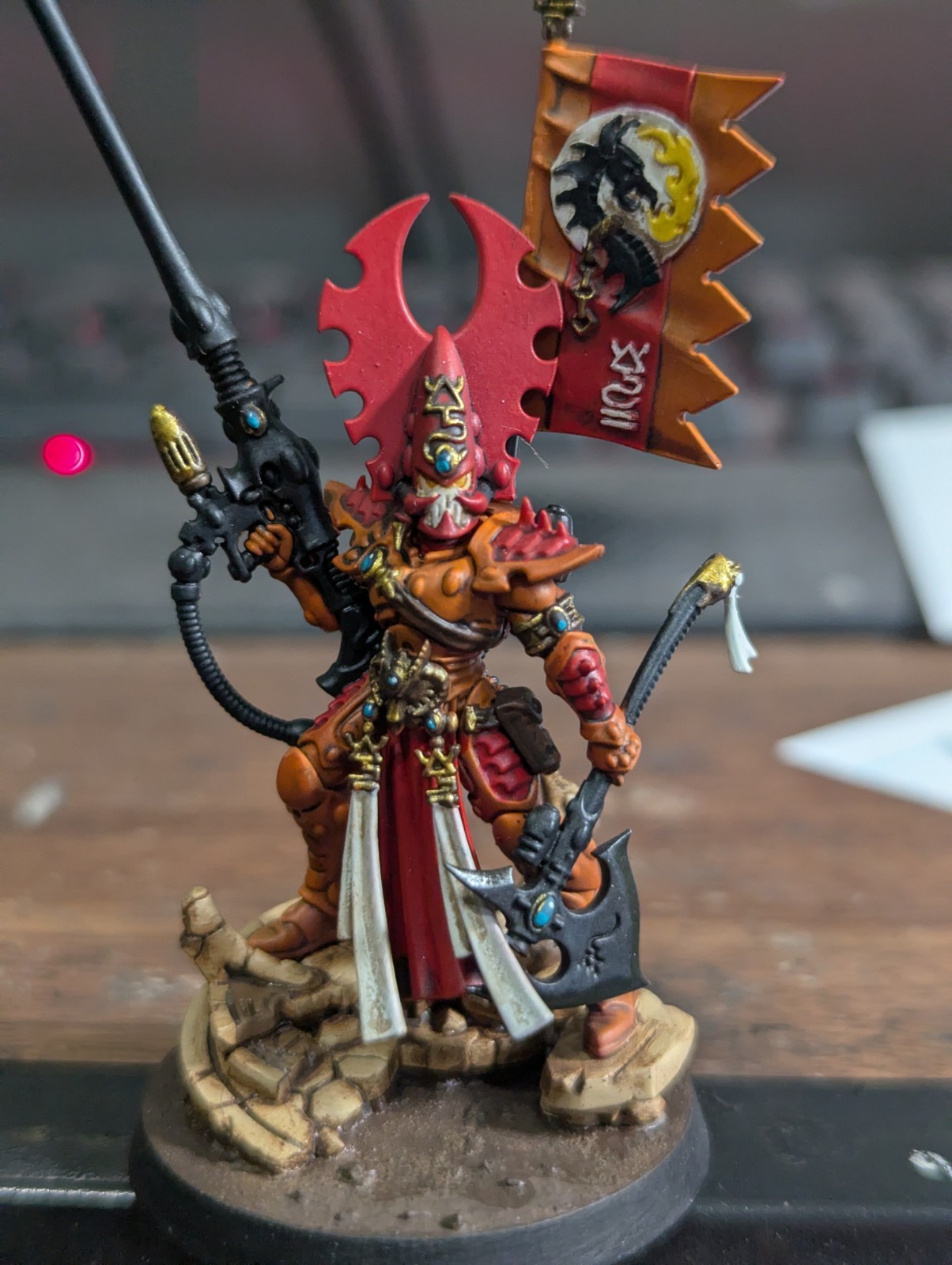 GW Warhammer 40k Aeldari Fuegan and Fire Dragons Pro-Painted GW Warhammer 40k Aeldari Fuegan and Fire Dragons Pro-Painted