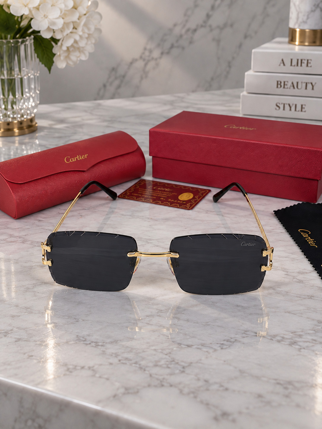 Cartier Big C Diamond Cut Black Frameless Lens Gold Frame Cartier Big C Diamond Cut Black Frameless Lens Gold Frame