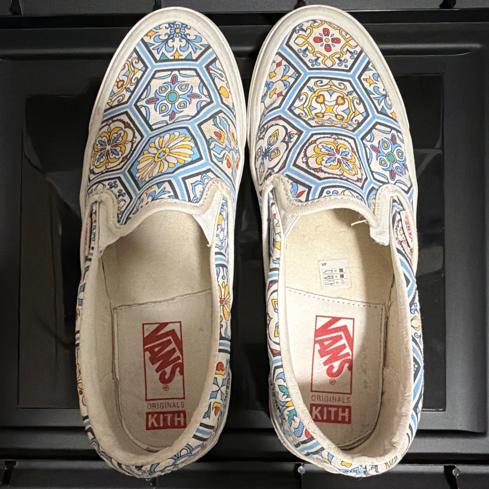 Kith Vans Blue Moroccan Pattern Slip Ons Size 9 rare With OG Box Kith Vans Blue Moroccan Pattern Slip Ons Size 9 rare With OG Box