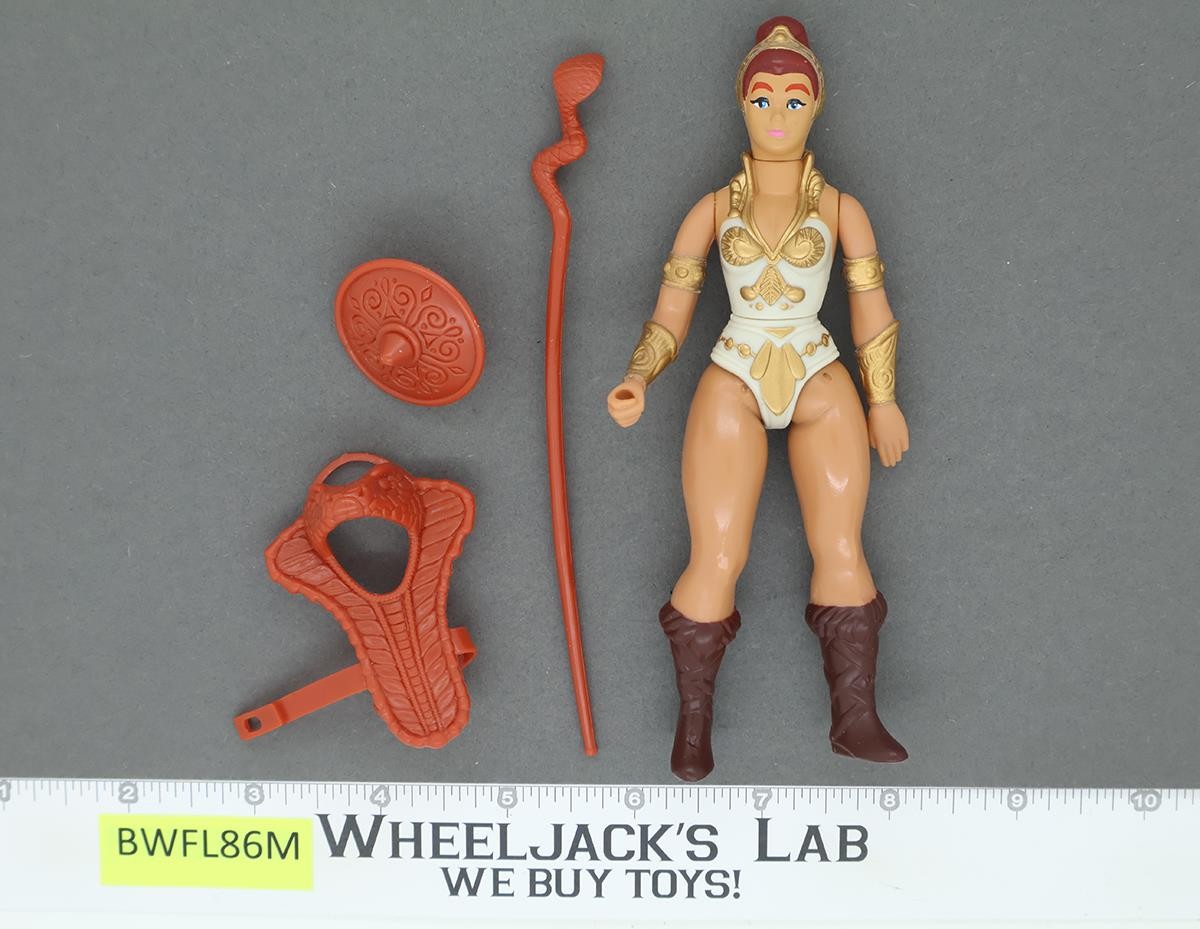 Teela 100% Complete MOTU Masters Of The Universe Commemorative Series 2000