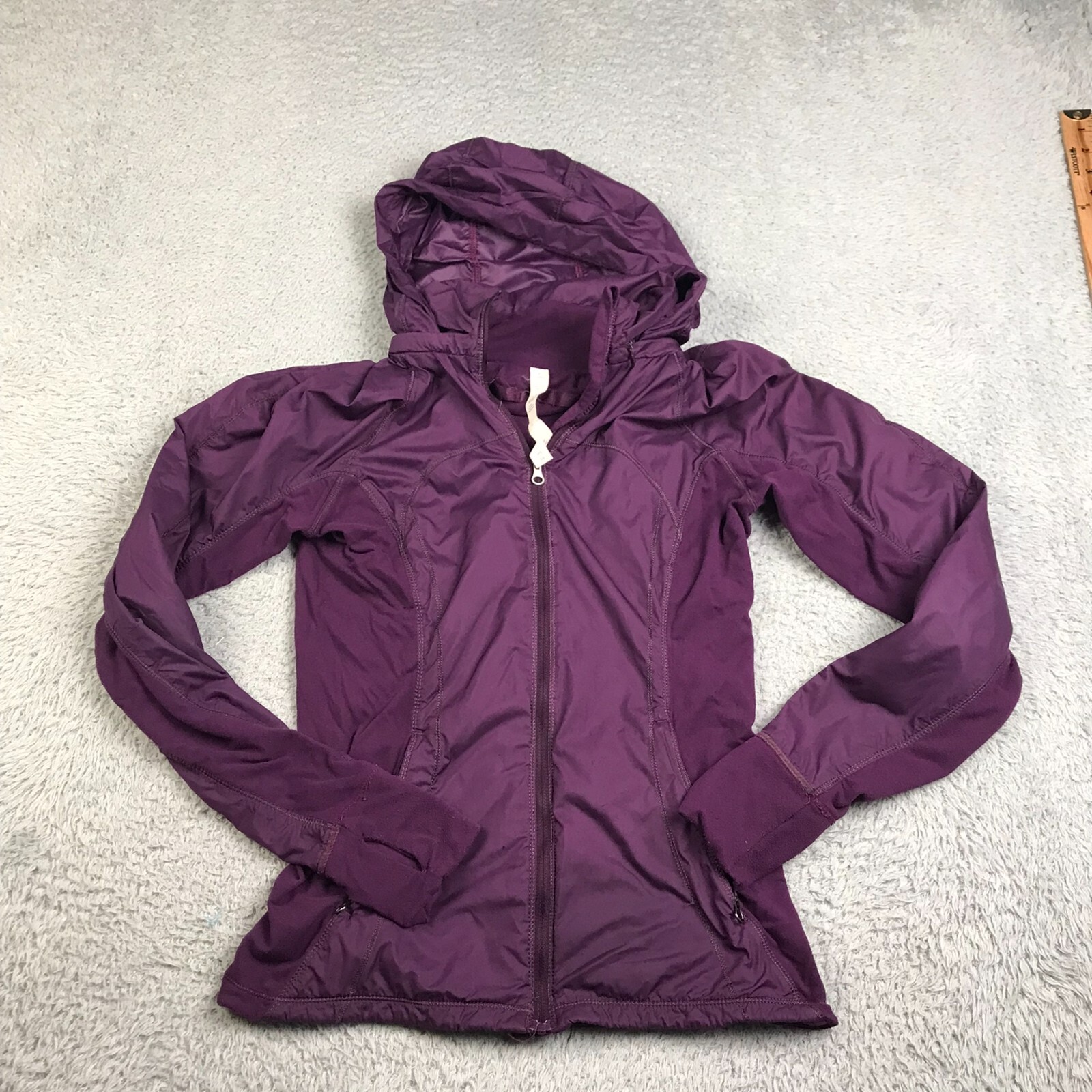 Lululemon Rush Hour Jacket Womens 4 Darkest Magenta Lightweight Water Resistant