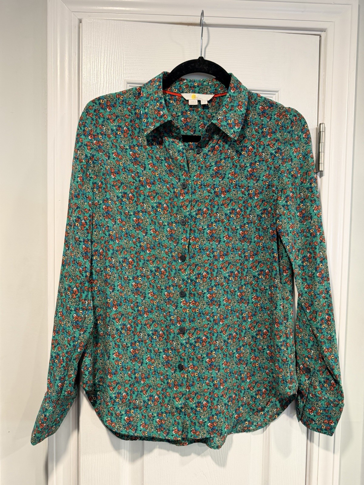 Boden Size 6 Green Floral Button Front Silk Shirt Blouse Green Ditsy Print