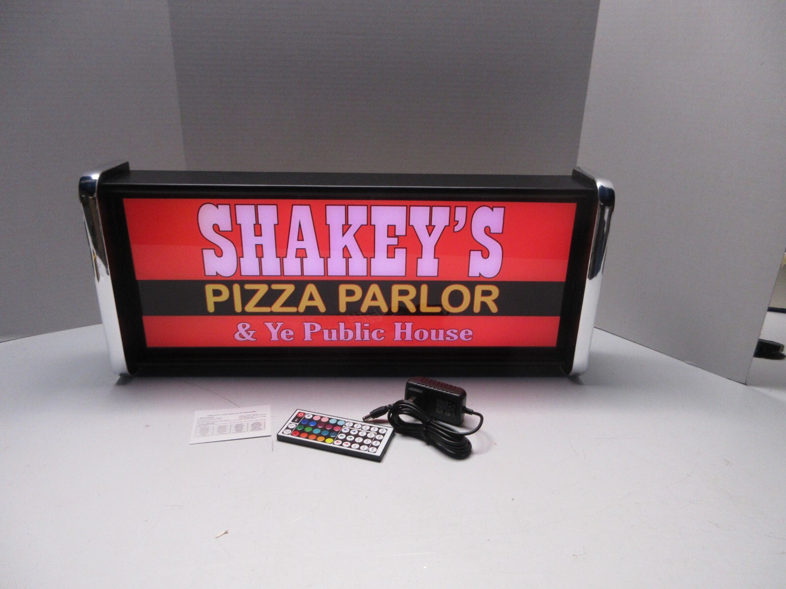 Shakeys Pizza Parlor LED Display lighted sign lightbox Wall Hanging Light Shakeys Pizza Parlor LED Display lighted sign lightbox Wall Hanging Light