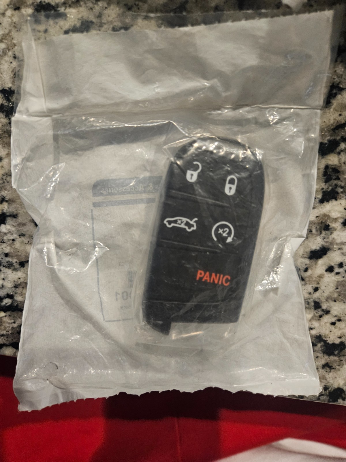 OEM 2019-2023 Chrysler 300 6 Cyl 3.6L KEY FOB Mopar 68394191AA OEM 2019-2023 Chrysler 300 6 Cyl 3.6L KEY FOB Mopar 68394191AA