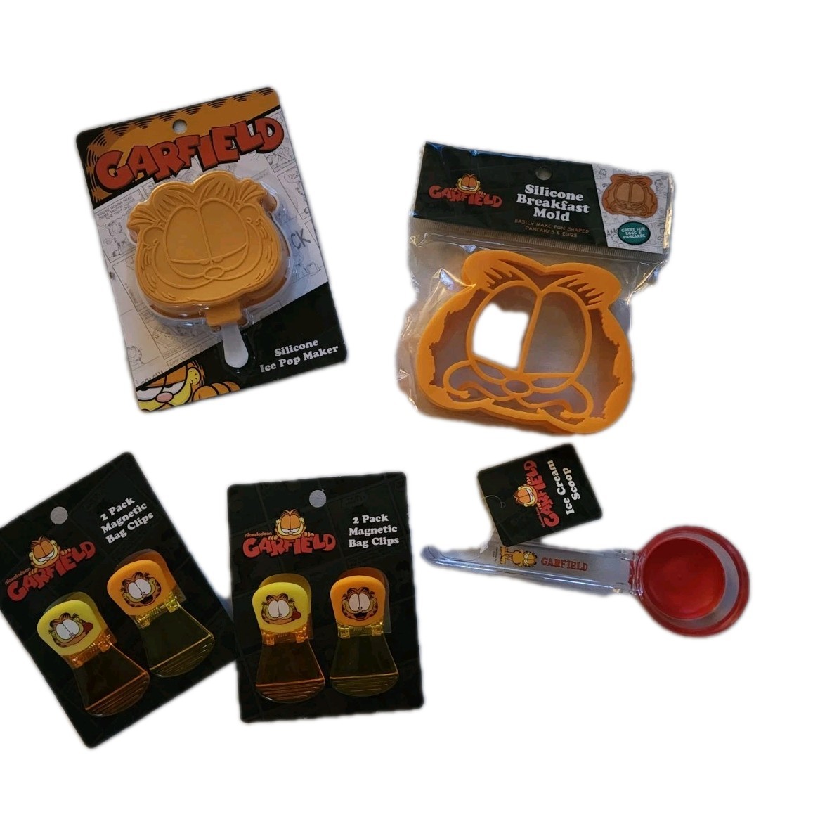 Garfield Lovers Must Have; 5 Piece Kitchen Gadgets Garfield Lovers Must Have; 5 Piece Kitchen Gadgets