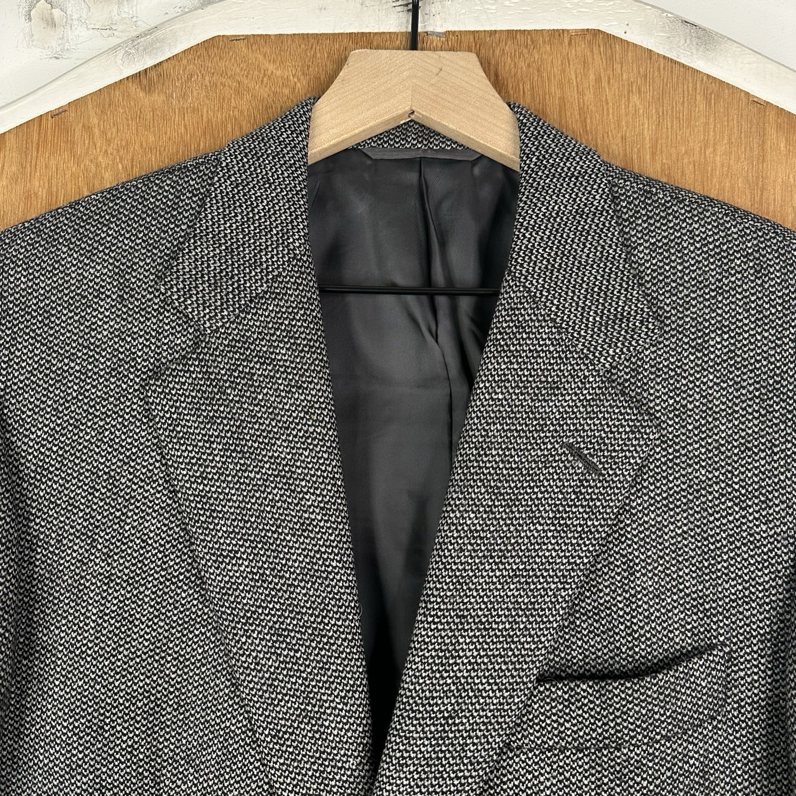 Hickey Freeman Blazer Mens 40R Gray 2 Button Wool Cashmere Tweed Sport Jacket Hickey Freeman Blazer Mens 40R Gray 2 Button Wool Cashmere Tweed Sport Jacket