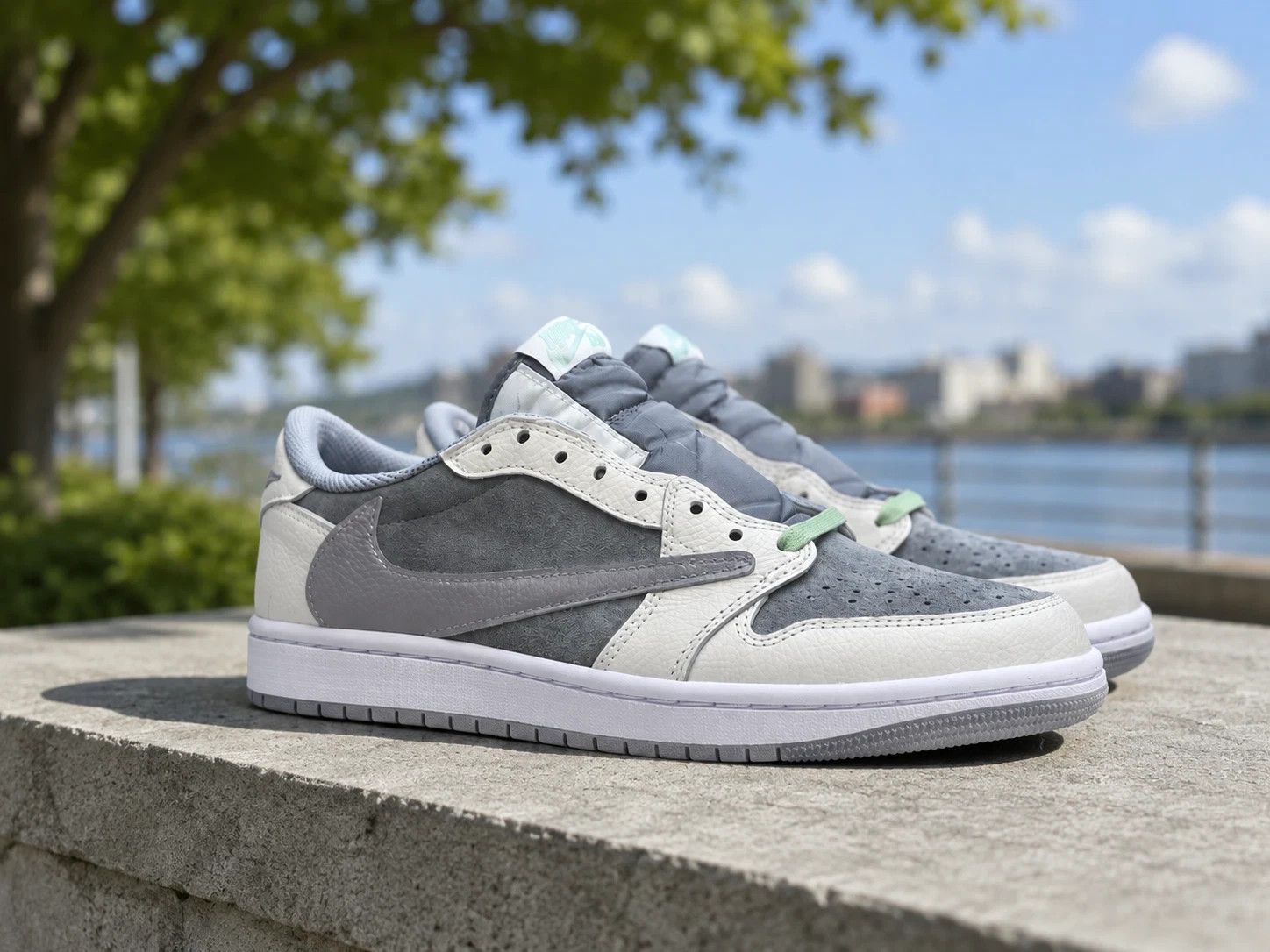 NEW Travis Sc0tt x Jordan 1 Low White Grey Men's Size US 7-12 NEW Travis Sc0tt x Jordan 1 Low White Grey Men's Size US 7-12
