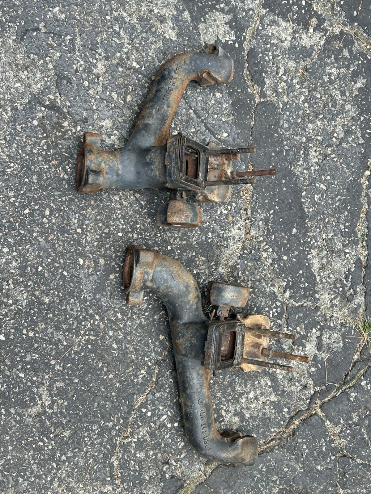 1951 1957 Mercedes 300 W186 Adenauer Exhaust Manifolds 186.015 Twin Carburetor