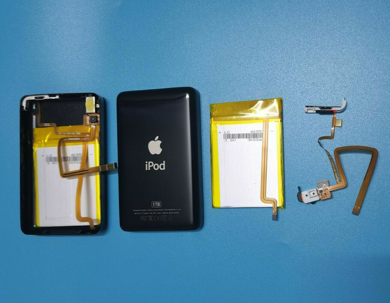 NEW 3800mAh Battery + Back Cover Upgrade Kit iPod Video 30GB Classic 160GB NEW 3800mAh Battery + Back Cover Upgrade Kit iPod Video 30GB Classic 160GB