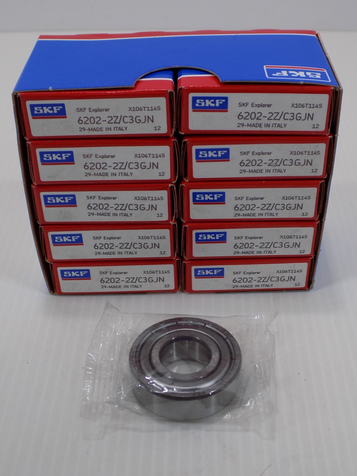 NEW 10 PACK SKF 6202-2Z Deep Groove Ball Bearing Metal Shielded 15x35x11 mm NEW 10 PACK SKF 6202-2Z Deep Groove Ball Bearing Metal Shielded 15x35x11 mm