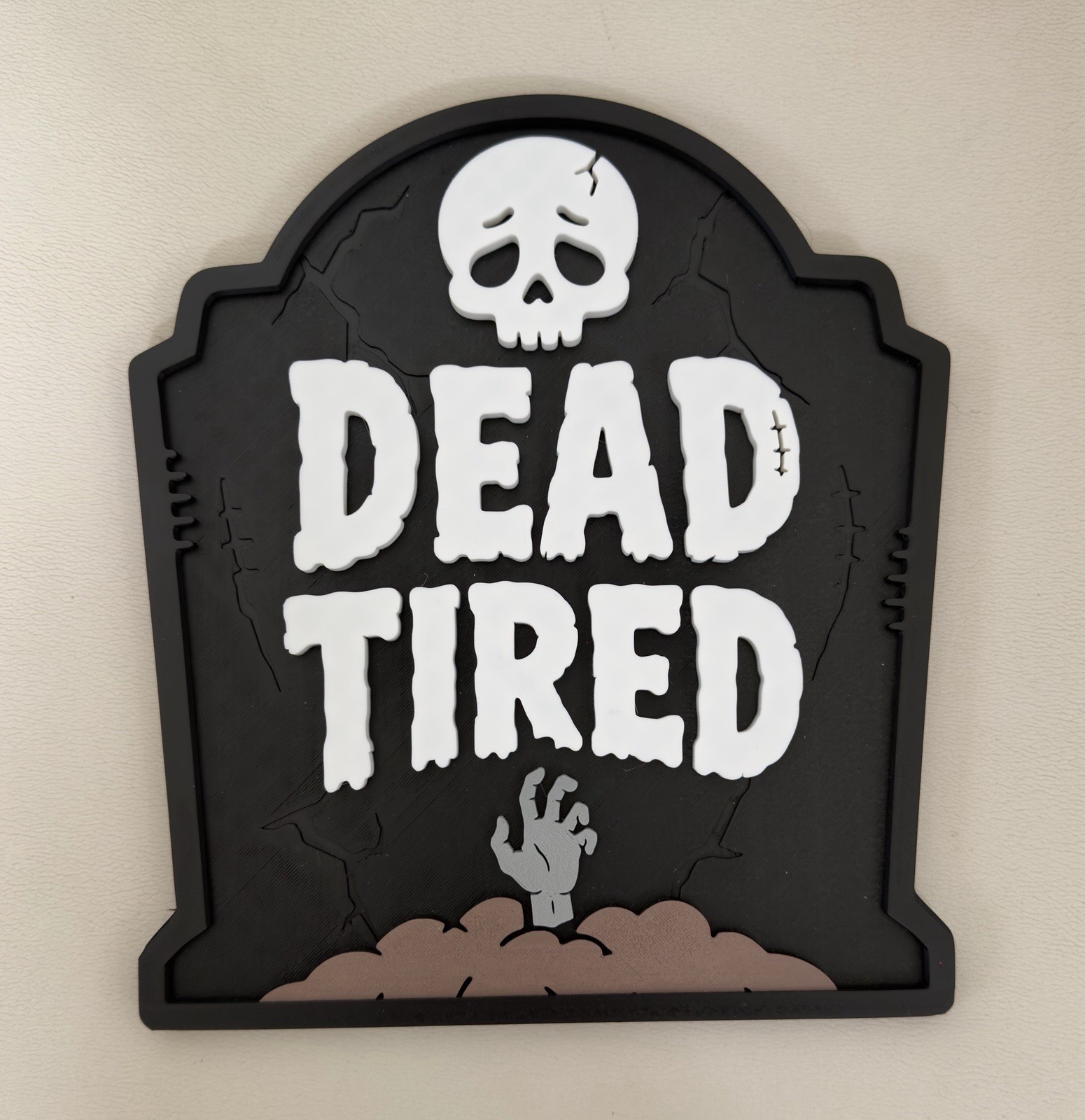 RARE SUPER CUTE DEAD TIRED Coffin Halloween Raised Sign Wall Decor Plaque RARE SUPER CUTE DEAD TIRED Coffin Halloween Raised Sign Wall Decor Plaque