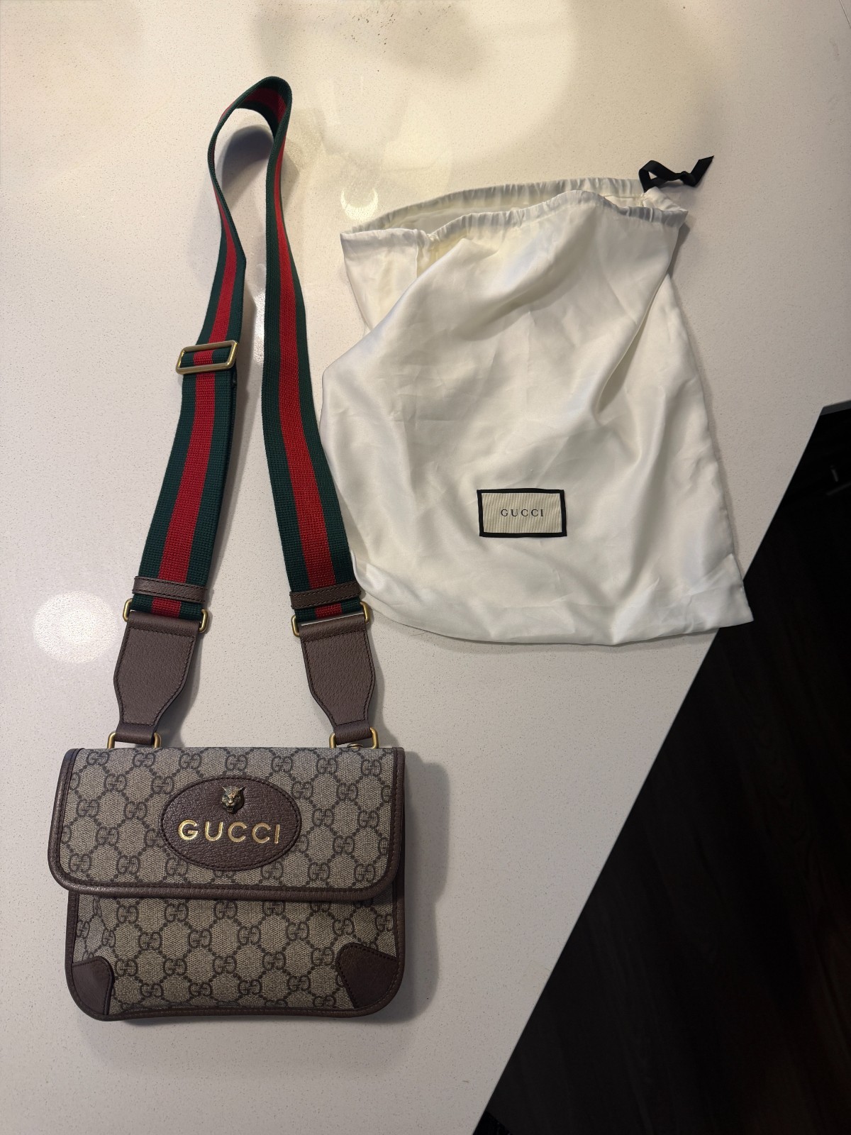 Gucci Small GG Supreme Web Neo Vintage Double Flap Messenger Bag NWT NEVER USED