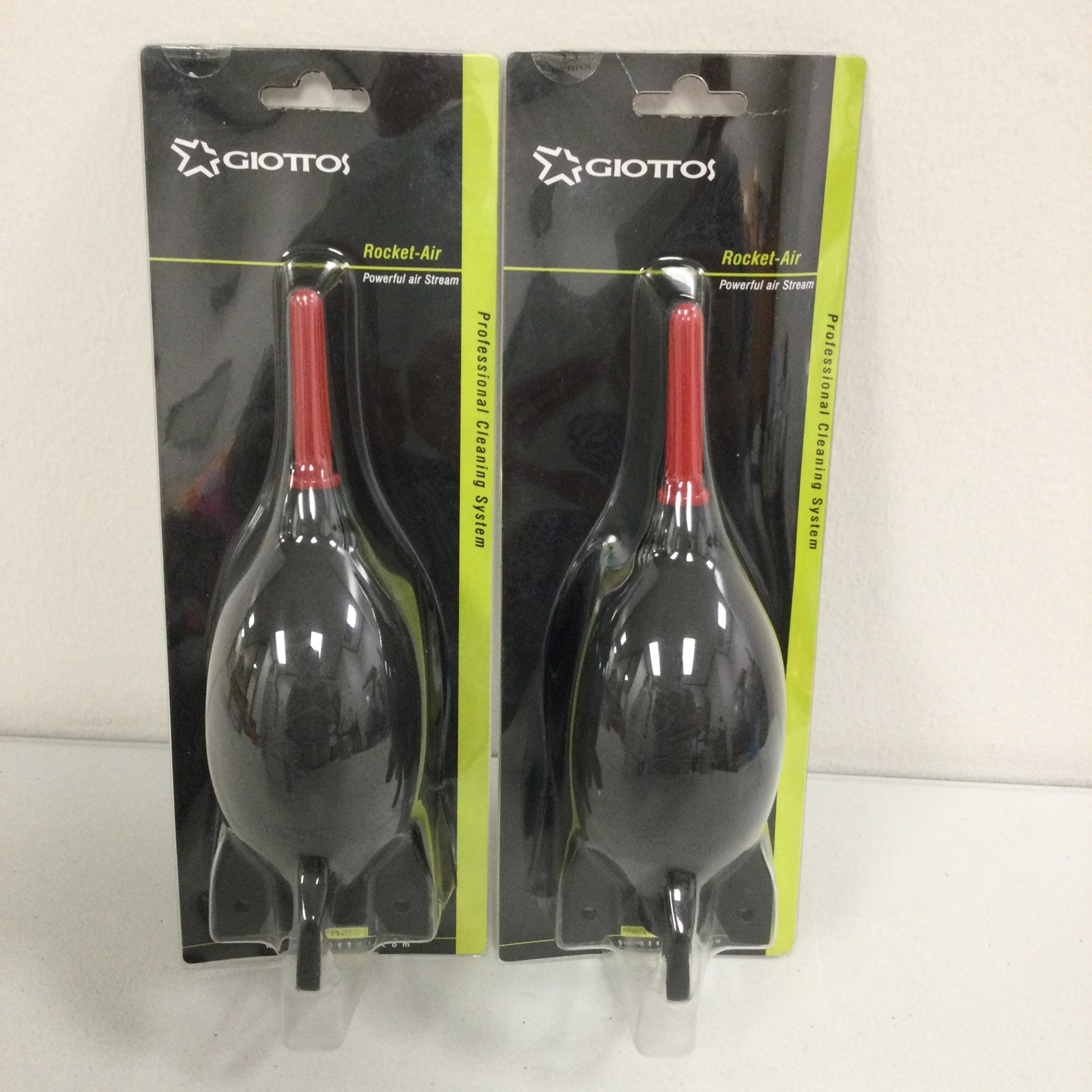 LOT OF 2 Giottos Rocket-Air Blaster AA1900 Dusting Cleaner New