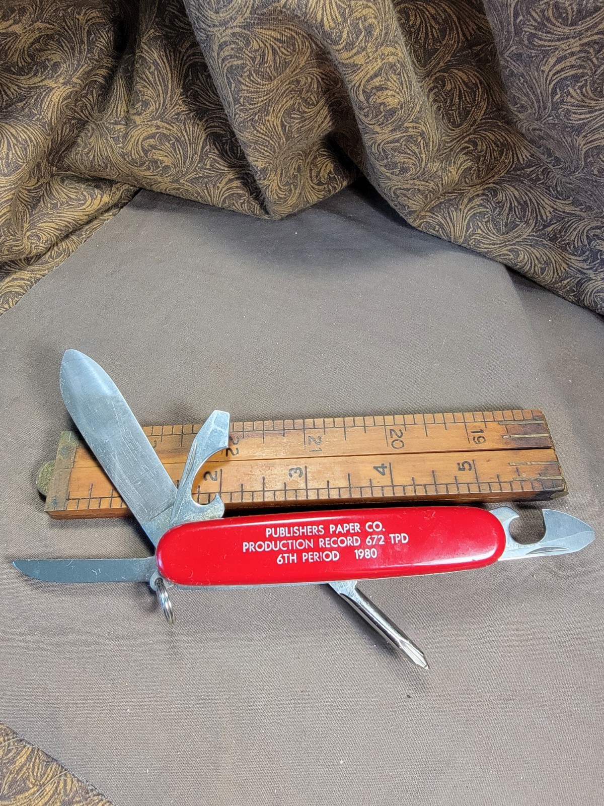 Vintage Colonial Multi Tool Red Advertising USA Publishers Paper Vintage Colonial Multi Tool Red Advertising USA Publishers Paper