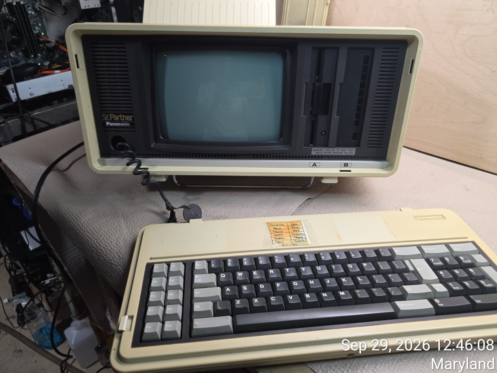 Vintage Panasonic Sr. Partner RL-H7000 Computer w/Service Manual & DOS Disks Cov Vintage Panasonic Sr. Partner RL-H7000 Computer w/Service Manual & DOS Disks Cov
