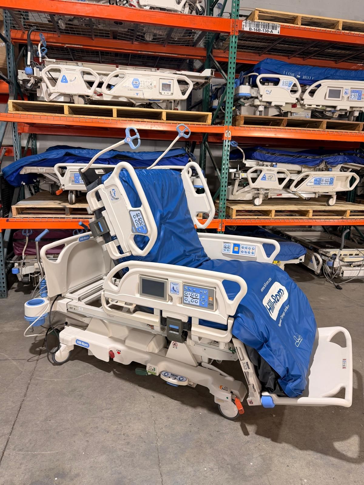 HillRom P7500 Hospital Bed Progressa