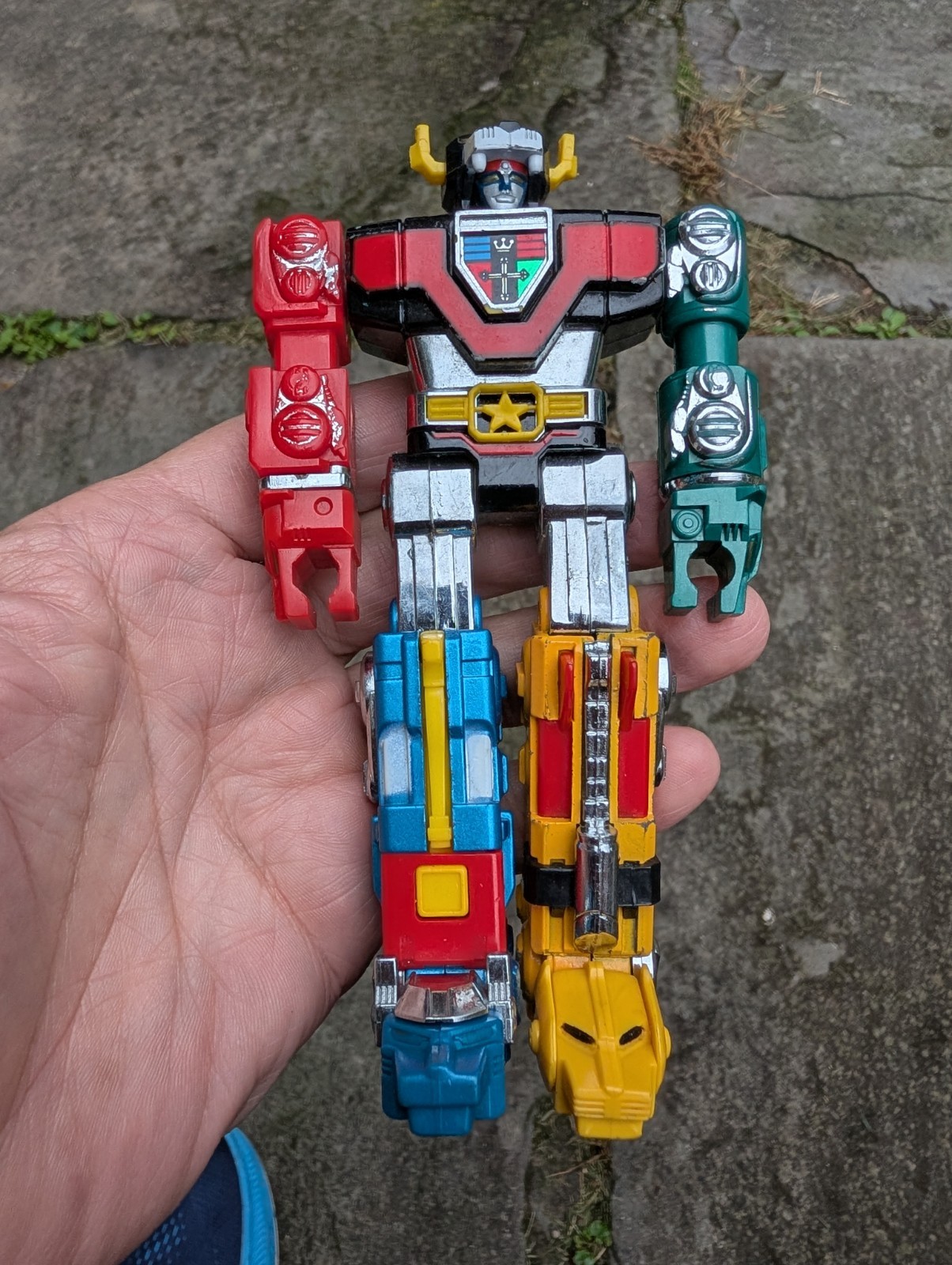 Vintage 1981 Voltron Action Figure Lion Force Die Cast 6 Inch Bandai Toei Metal