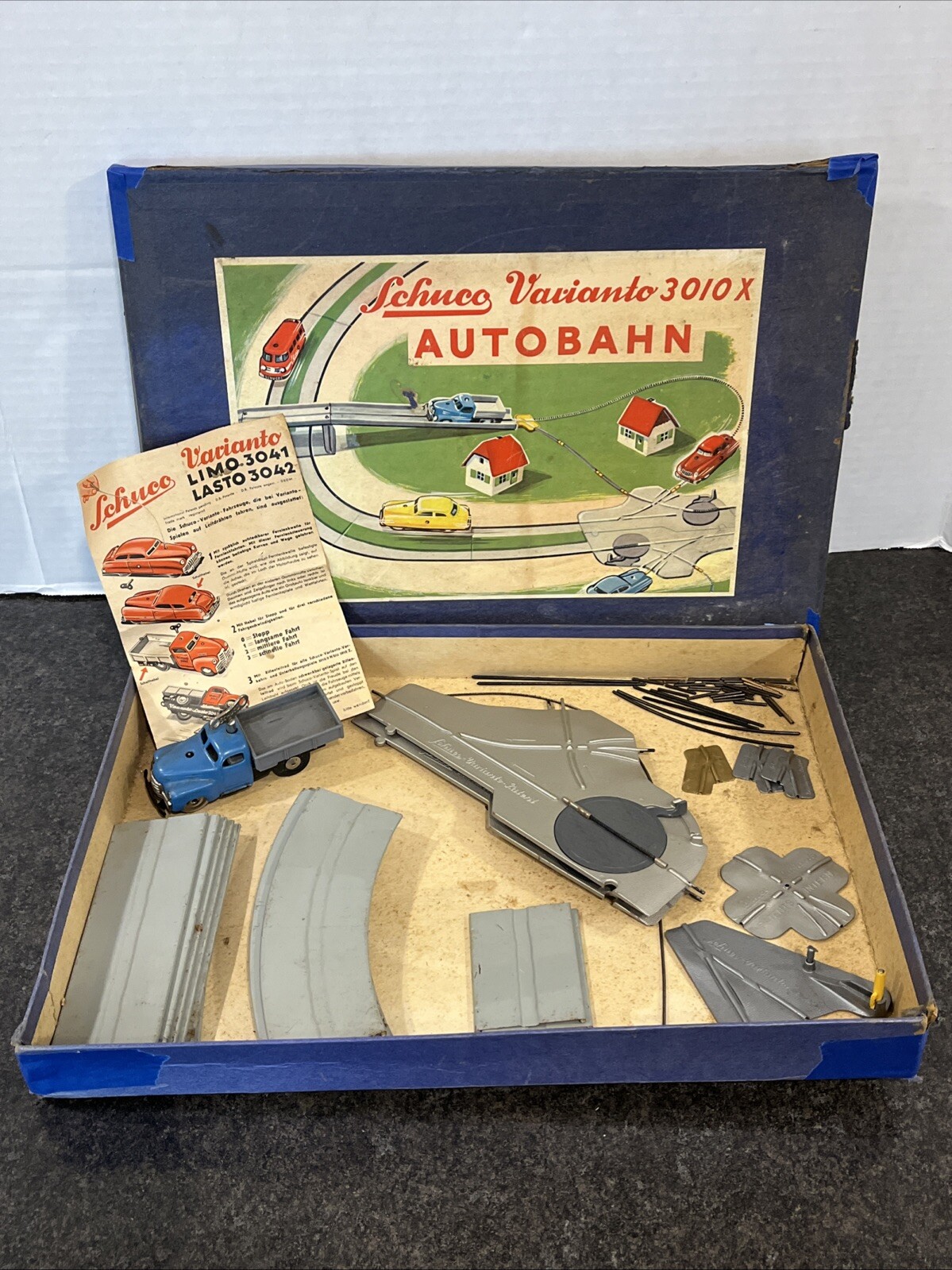 Schuco Varianto 3010 X AUTOBAHN 1940’s Mostly Complete In Original Box READ🔥