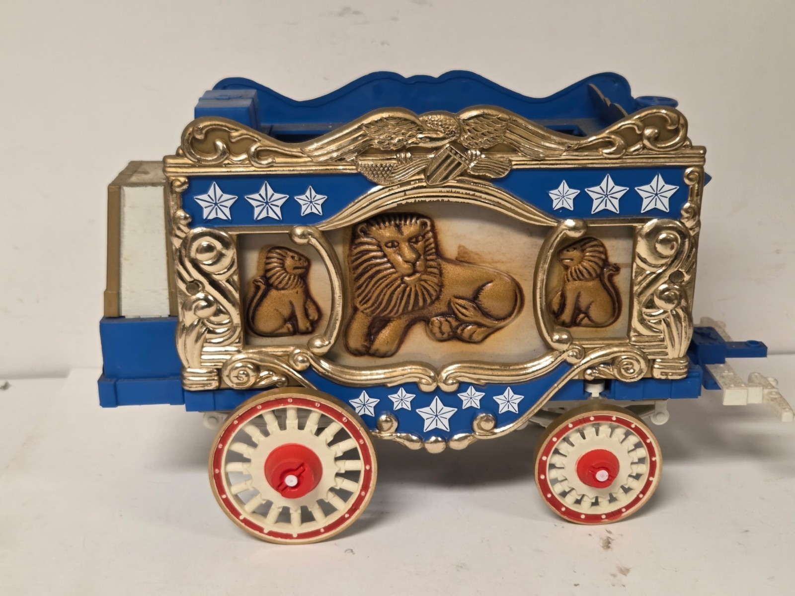 Empty Jim Beam Circus Wagon Decanter Empty Jim Beam Circus Wagon Decanter