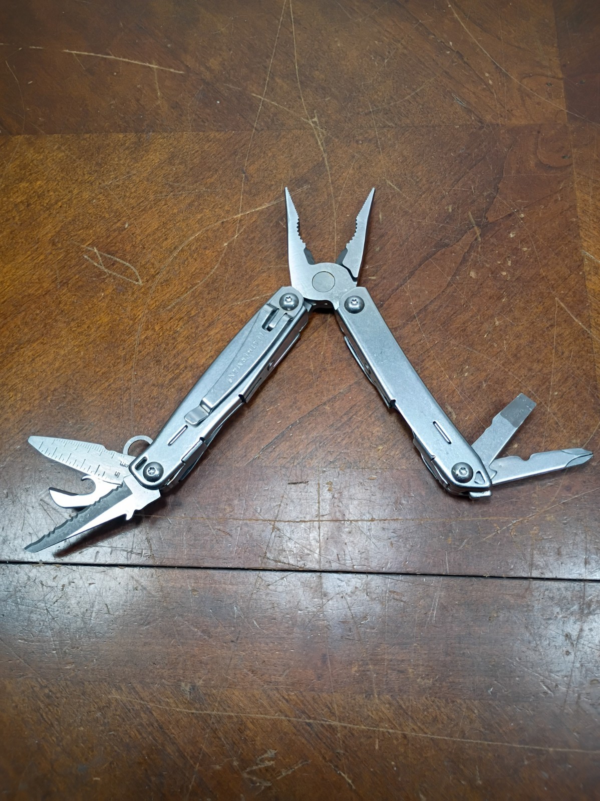 Leatherman Sidekick Stainless Steel Multi Tool - Silver Very Nice Fast Shipping Leatherman Sidekick Stainless Steel Multi Tool - Silver Very Nice Fast Shipping