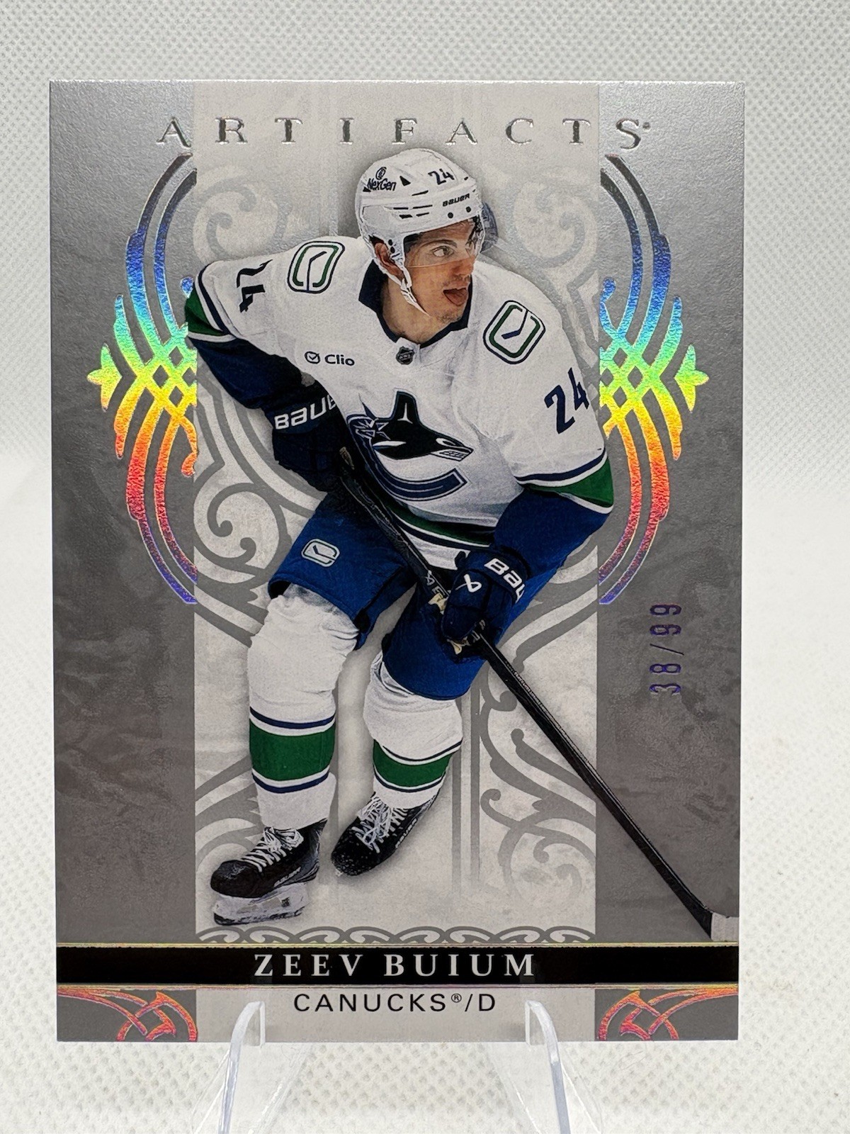2026-27 UD Artifacts Zeev Buium Platinum Sparkle /99