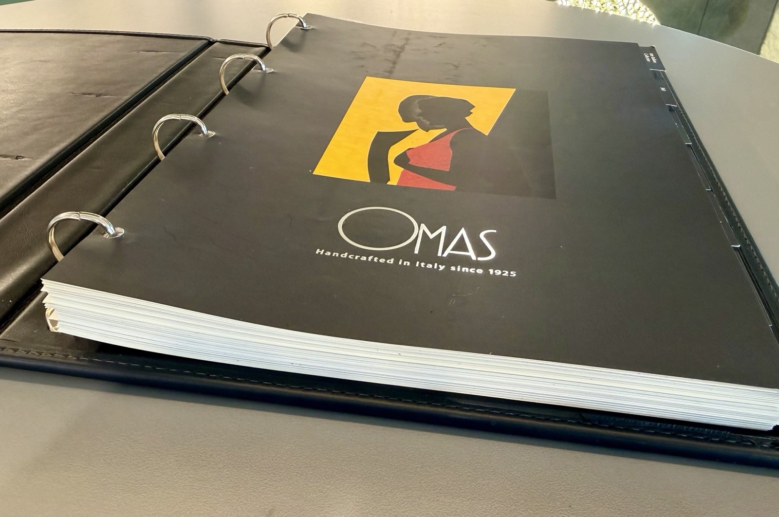 Rare OMAS Dealer Reference Book Archive Fountain Pen Catalog Manual Italy