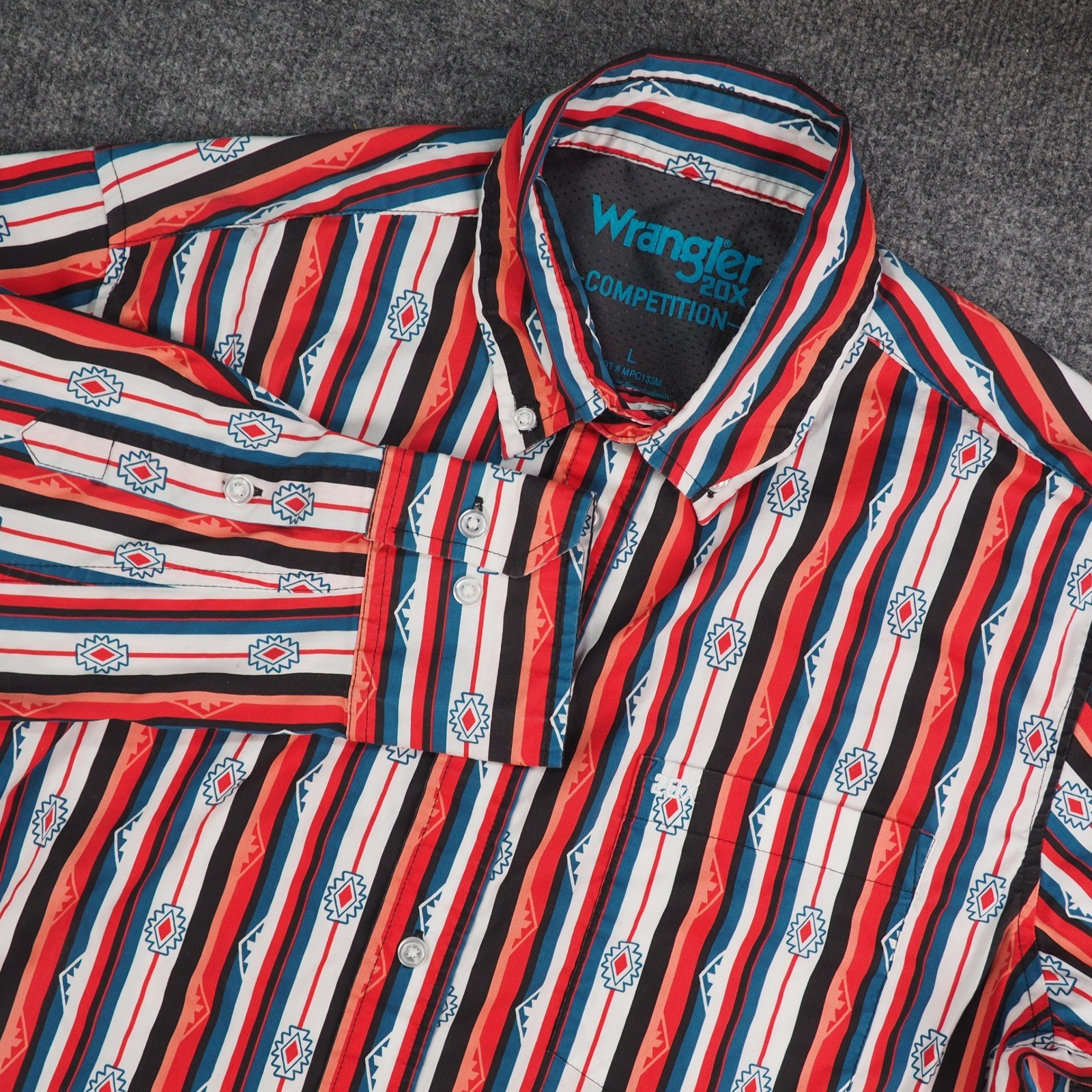 Wrangler 20X Competition Shirt Mens Large MPC133M Multicolor Aztec Western Rodeo