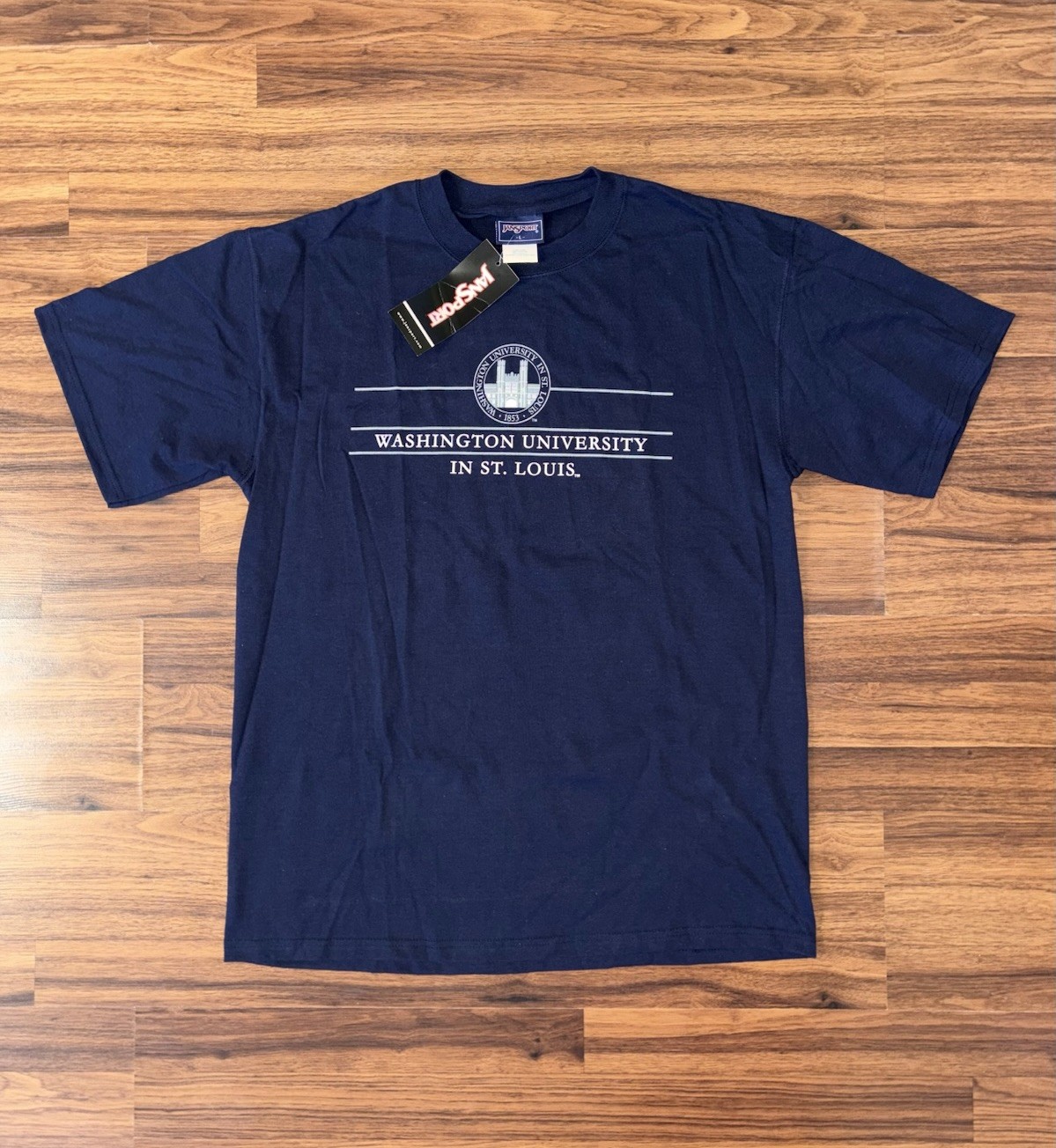 Vintage 1997-2004 Navy blue Jansport Washington University in St. Louis t-shirt Vintage 1997-2004 Navy blue Jansport Washington University in St. Louis t-shirt