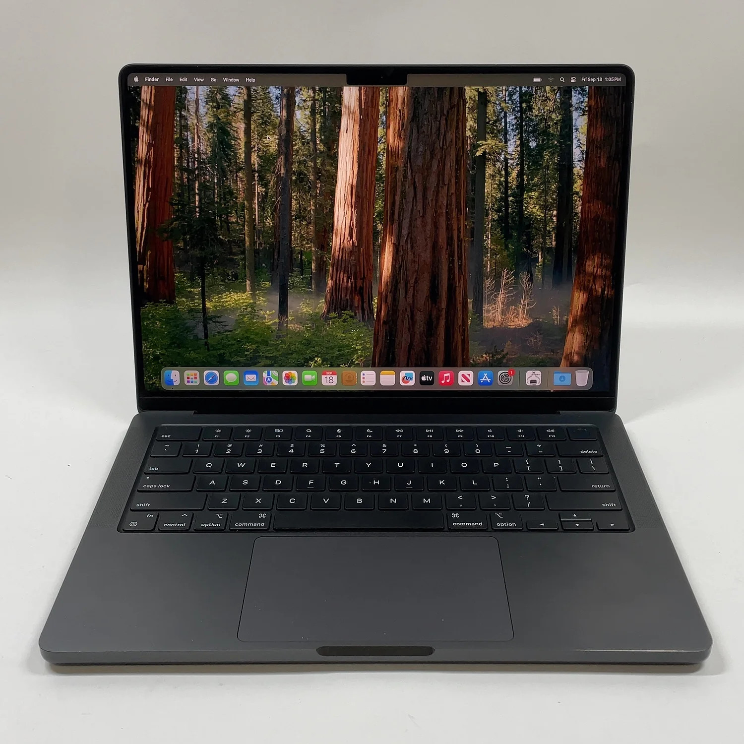 2024 Apple MacBook Pro 14\