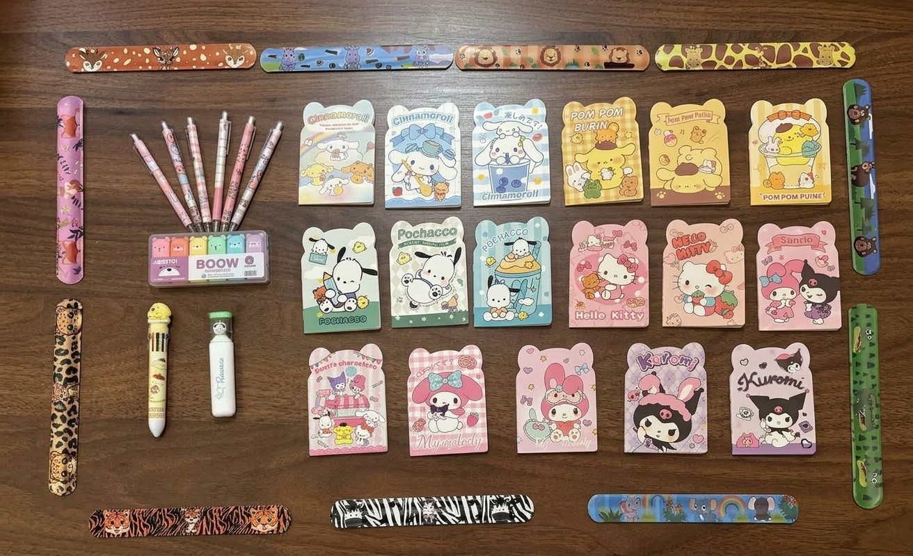 34 Pc Kawaii Stationery Mini Notebooks, gel pens, highlighters & slap bracelets