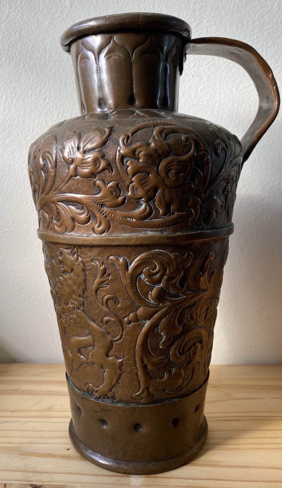 FINE ANTIQUE EUROPEAN 18 CENTURY BRONZE EWER FINE ANTIQUE EUROPEAN 18 CENTURY BRONZE EWER