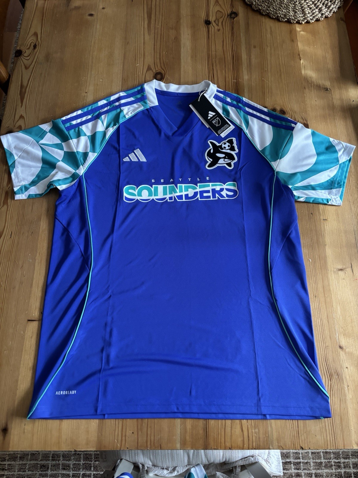 NWT Adidas Seattle Sounders 2025 Third Replica Jersey Adult Men’s Size Large L NWT Adidas Seattle Sounders 2025 Third Replica Jersey Adult Men’s Size Large L
