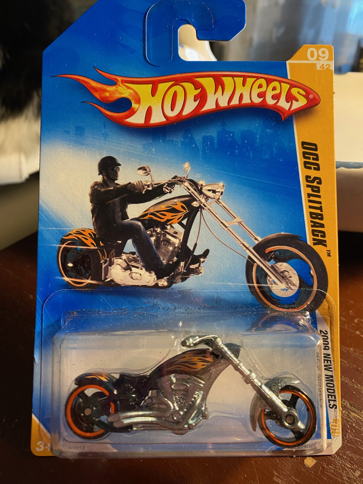 2009 Hot Wheels #9 New Models 9/42 OCC SPLITBACK Black Variant w/Black MC3 Spoke 2009 Hot Wheels #9 New Models 9/42 OCC SPLITBACK Black Variant w/Black MC3 Spoke