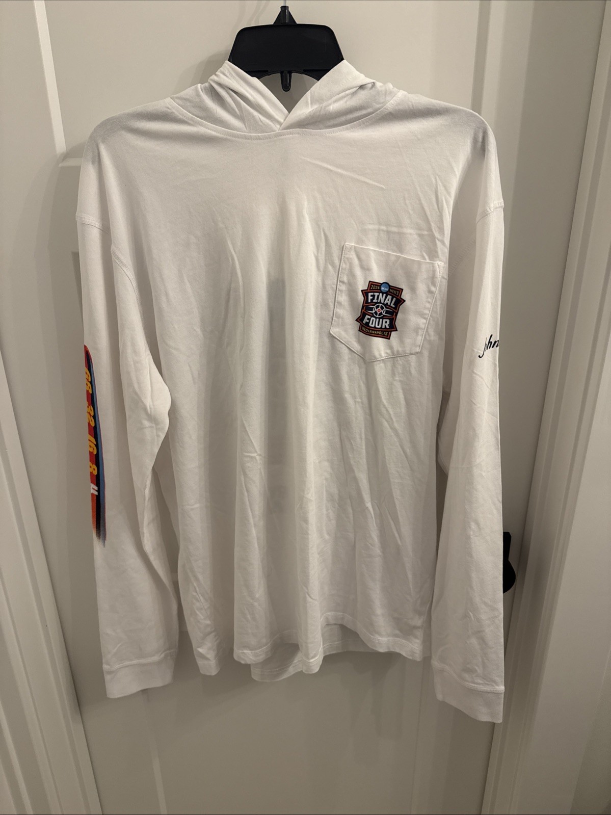 2026 NCAA Men’s Final Four LS Lightweight Hoodie Johnnie-0 White Size Large NWT 2026 NCAA Men’s Final Four LS Lightweight Hoodie Johnnie-0 White Size Large NWT