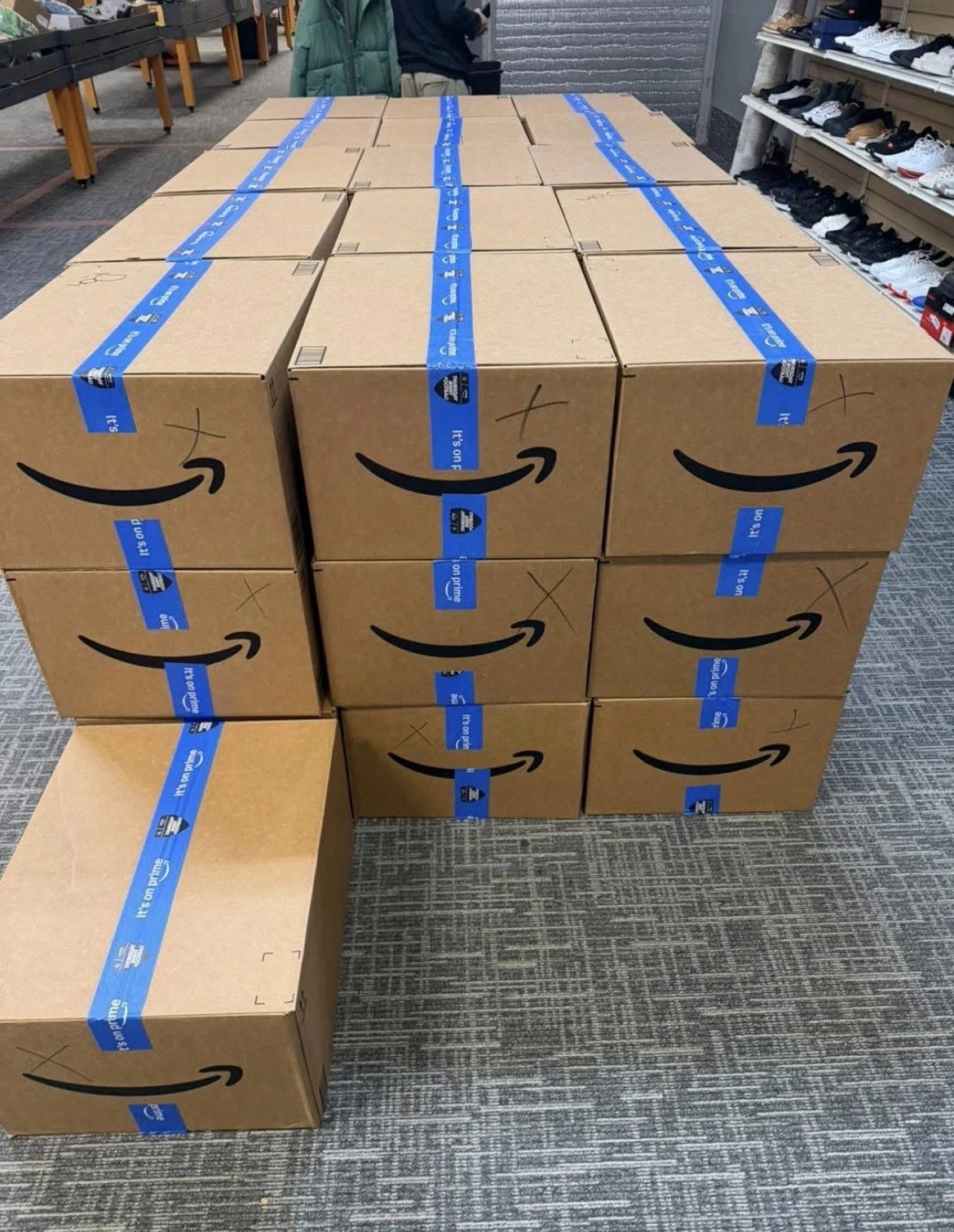 amazon liquidation merchandise mixed consumer goods lot