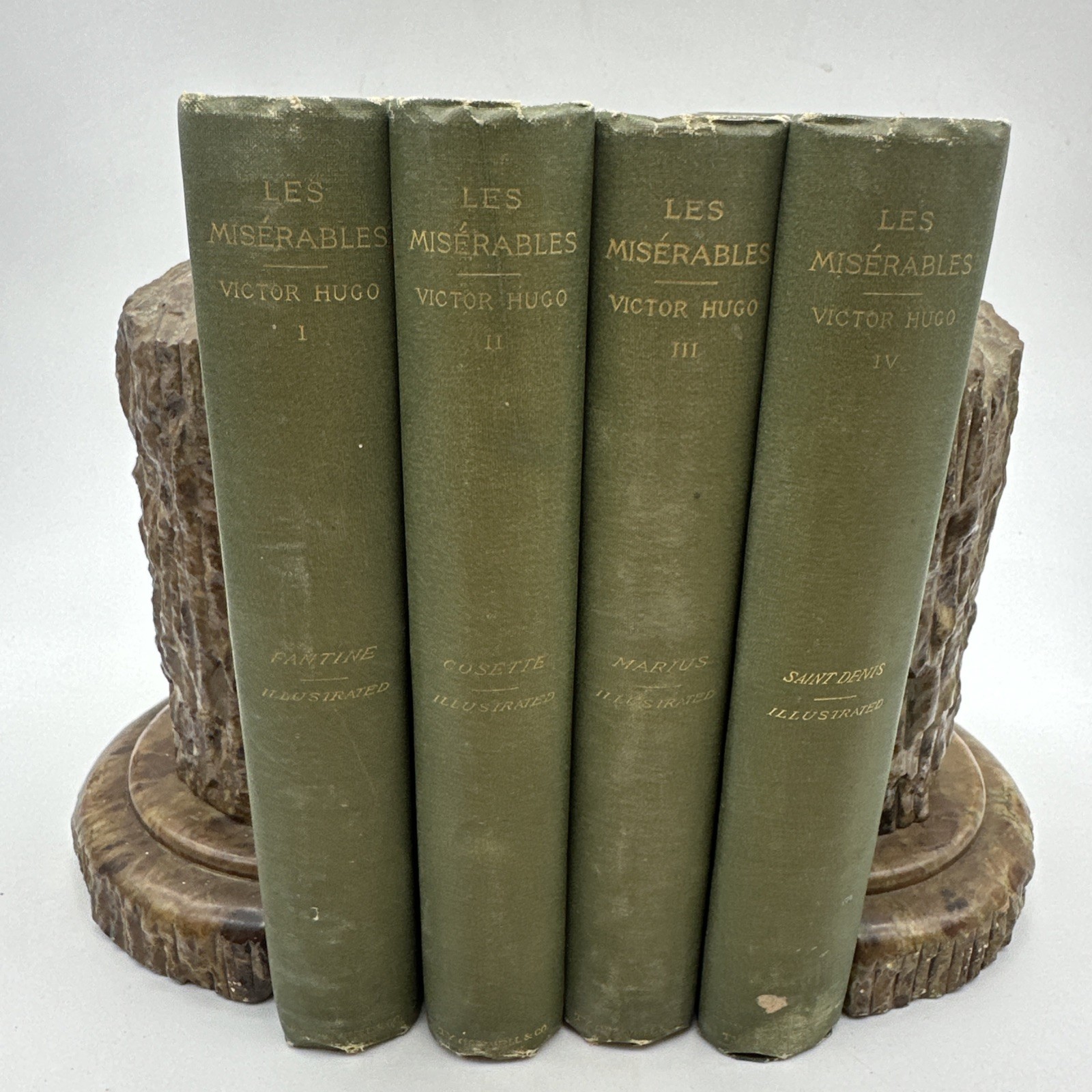 1887 Les Miserables Illustrated Vol 4/5 Antique Crowell HC (49-10)