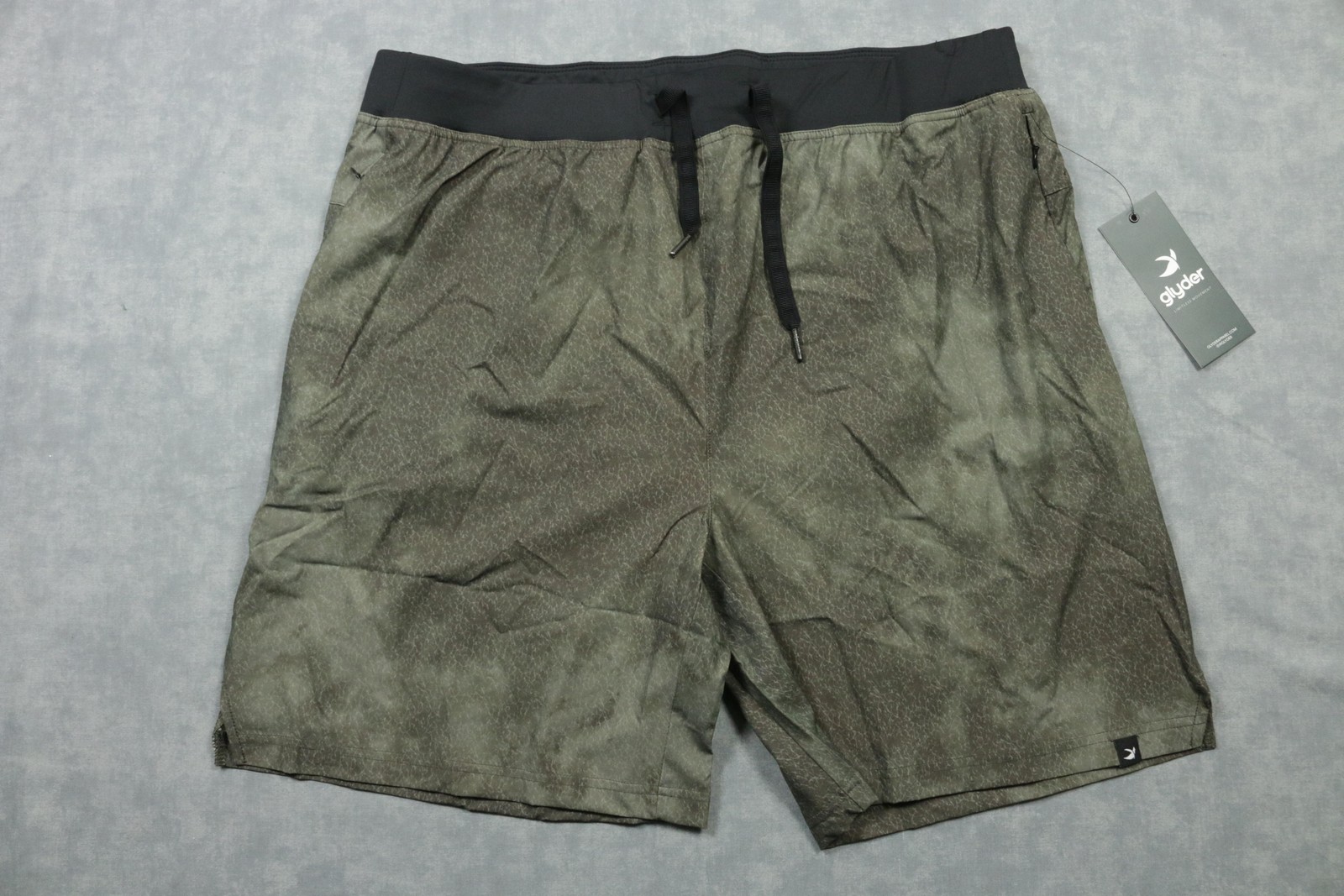 Glyder Acadia Shorts Mens 2XL Green Moss Dye Athletic Running Gym Zip Pocket