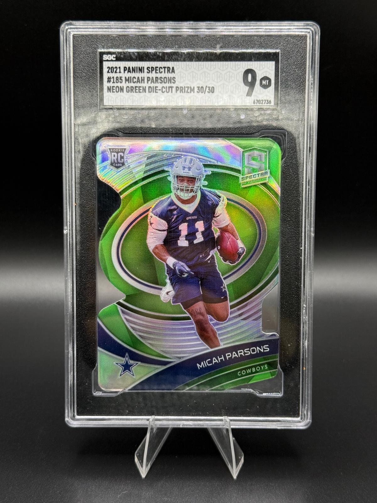 2021 Panini Spectra #185 Micah Parsons Neon Green Die Cut #30/30 2021 Panini Spectra #185 Micah Parsons Neon Green Die Cut #30/30