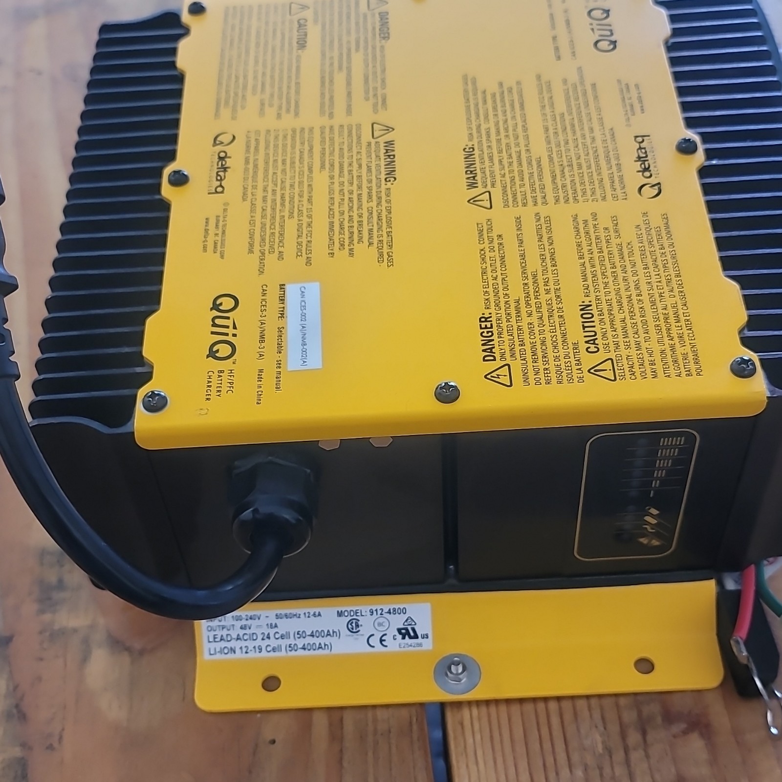 48V 18A 0.86kw Battery Charger Delta-Q QuiQ 912-4800 A1 48V 18A 0.86kw Battery Charger Delta-Q QuiQ 912-4800 A1