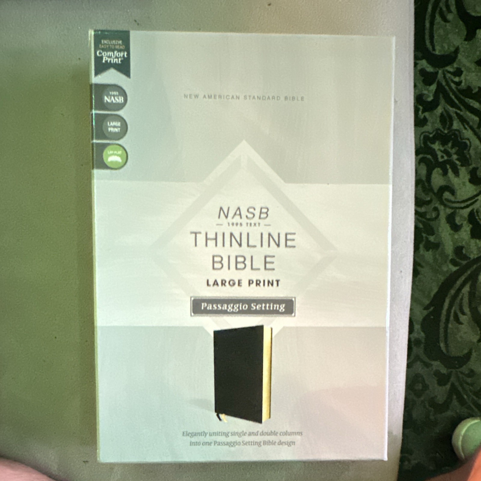 Zondervan NASB Thinline Bible Large Print 1995 Text Leatherette Lay-Flat God