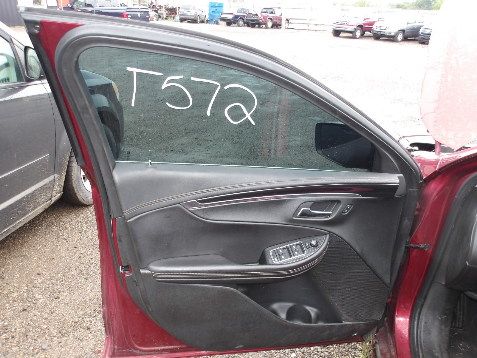 2017 CHEVY IMPALA PASSENGER DOOR TRIM PANEL *JET BLACK-H0Y* OEM 84066971 2017 CHEVY IMPALA PASSENGER DOOR TRIM PANEL *JET BLACK-H0Y* OEM 84066971