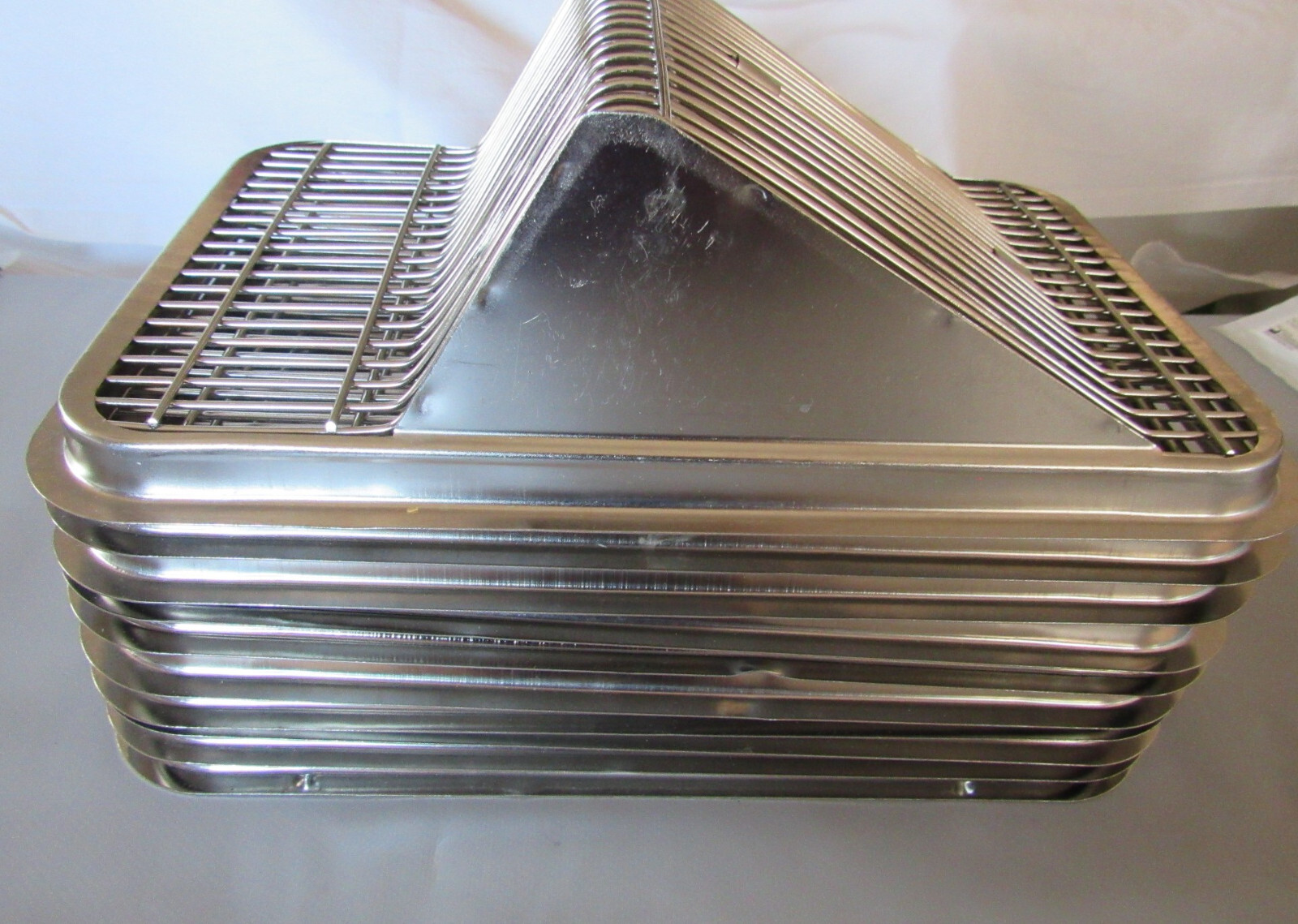 Lot of 10 Rat Mouse Lab Cage Stainless Insert Top Cover Lid for Allentown Ancare Lot of 10 Rat Mouse Lab Cage Stainless Insert Top Cover Lid for Allentown Ancare