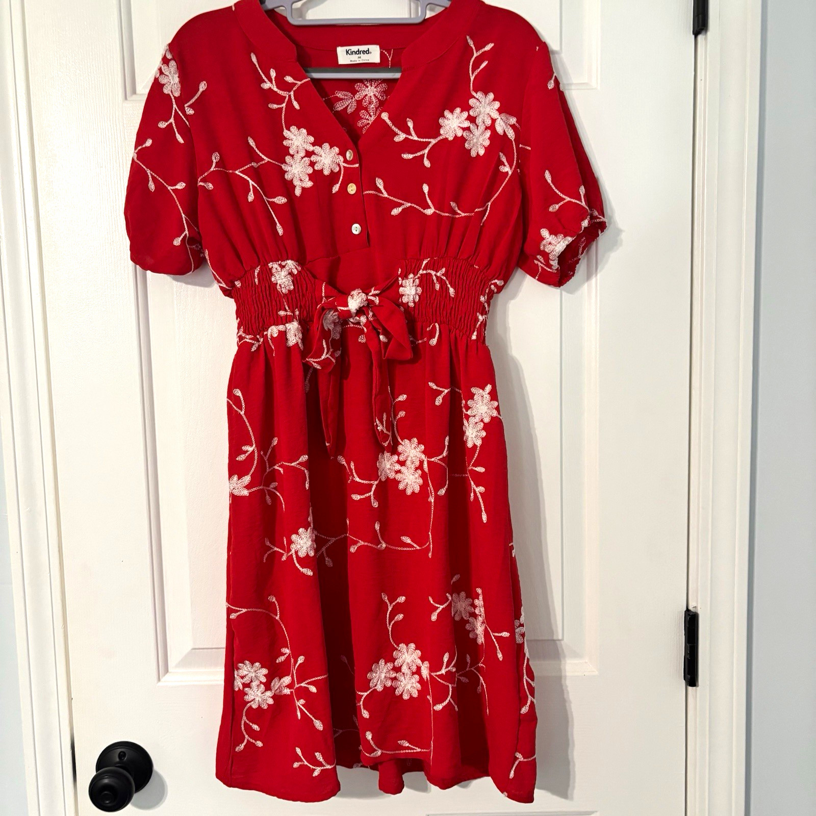 Anthropologie Kindred Red & White Floral Embroidered V-Neck Dress (Sz M)