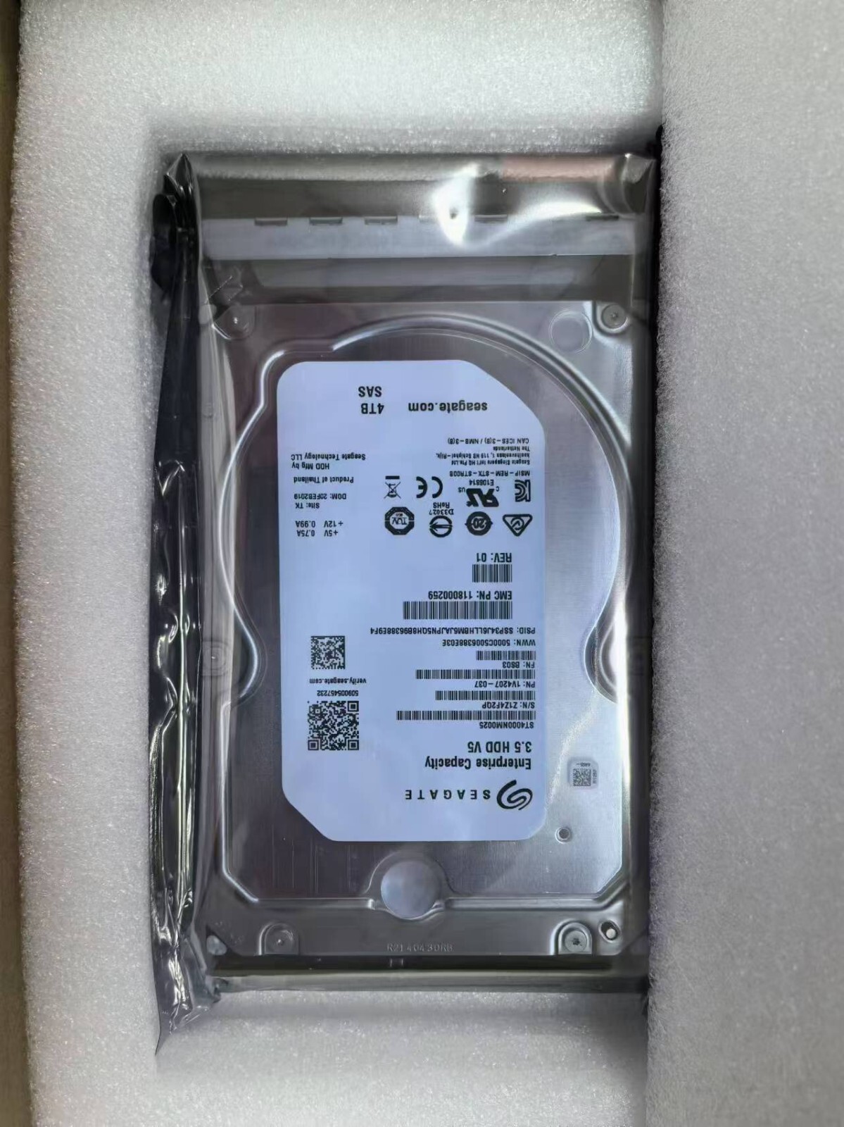 FOR EMC 4TB 7.2K 3.5 SAS DataDomain 6300 6800 005052090 storage hard disk FOR EMC 4TB 7.2K 3.5 SAS DataDomain 6300 6800 005052090 storage hard disk