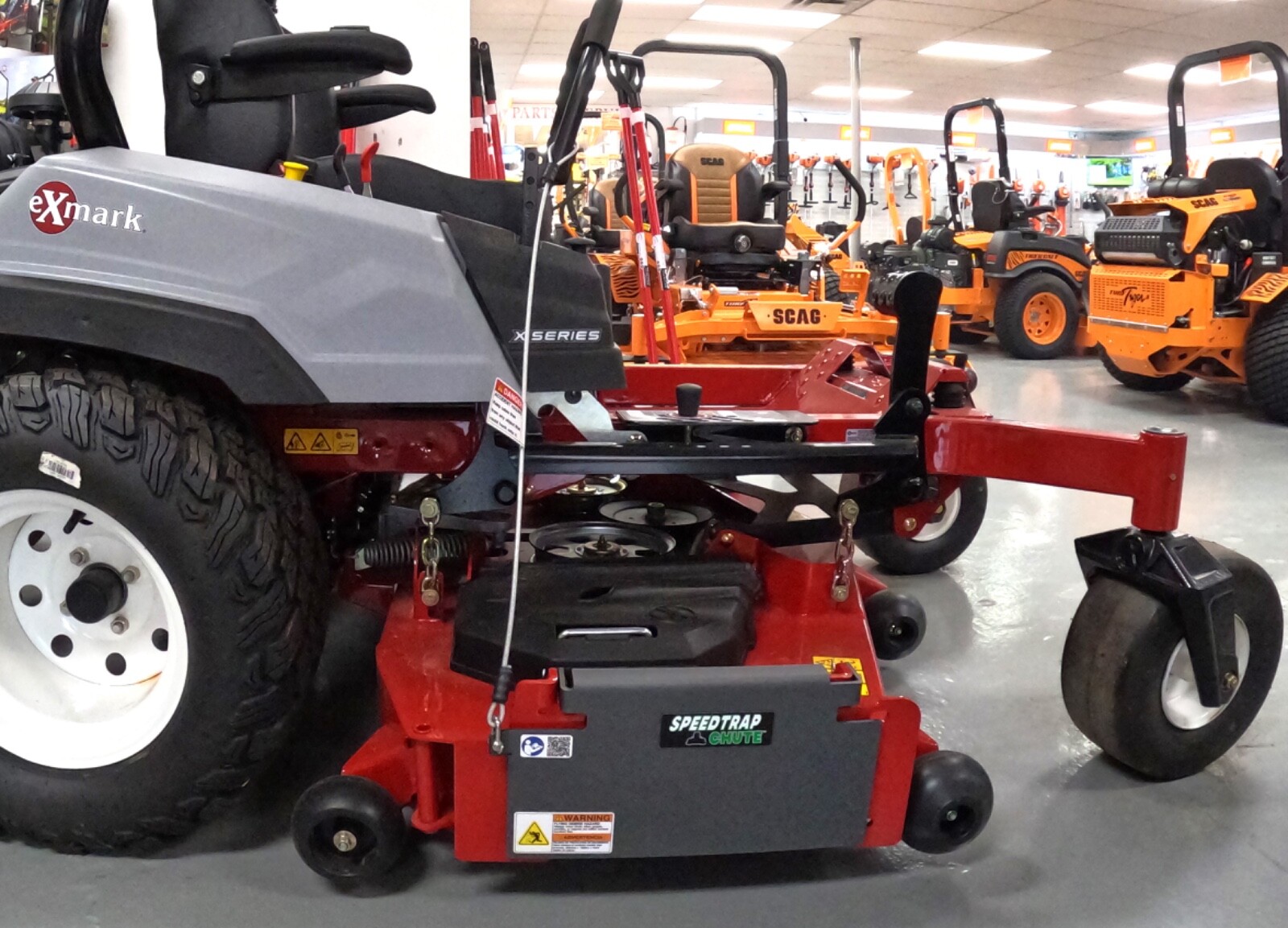 Speedtrap® Chute Blocker Exmark® Radius® X Series (48,52,60), 30 Second Install