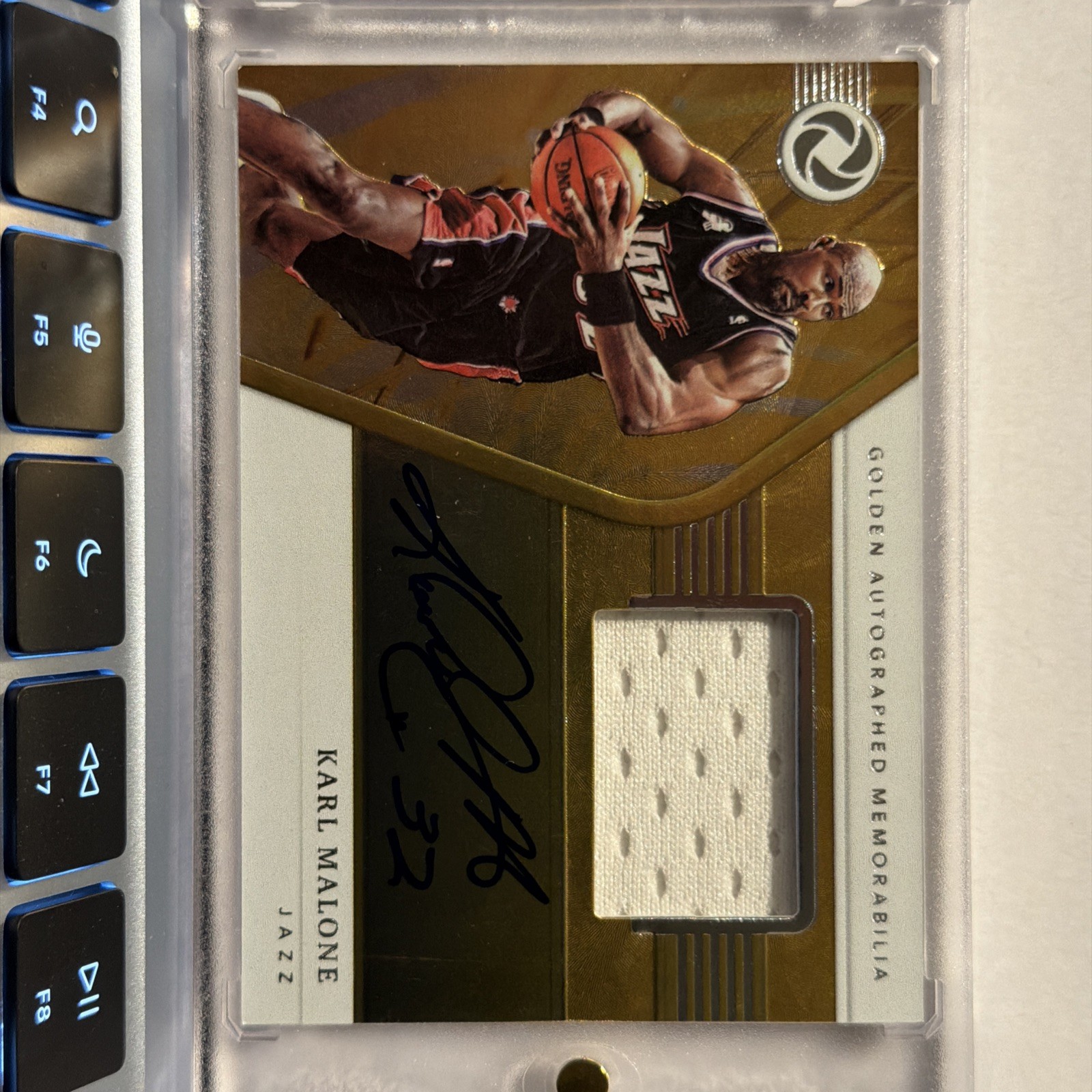 KARL MALONE 2019-20 Panini Opulence GOLD AUTO Jersey 11 USA Inscription #/25 WOW KARL MALONE 2019-20 Panini Opulence GOLD AUTO Jersey 11 USA Inscription #/25 WOW