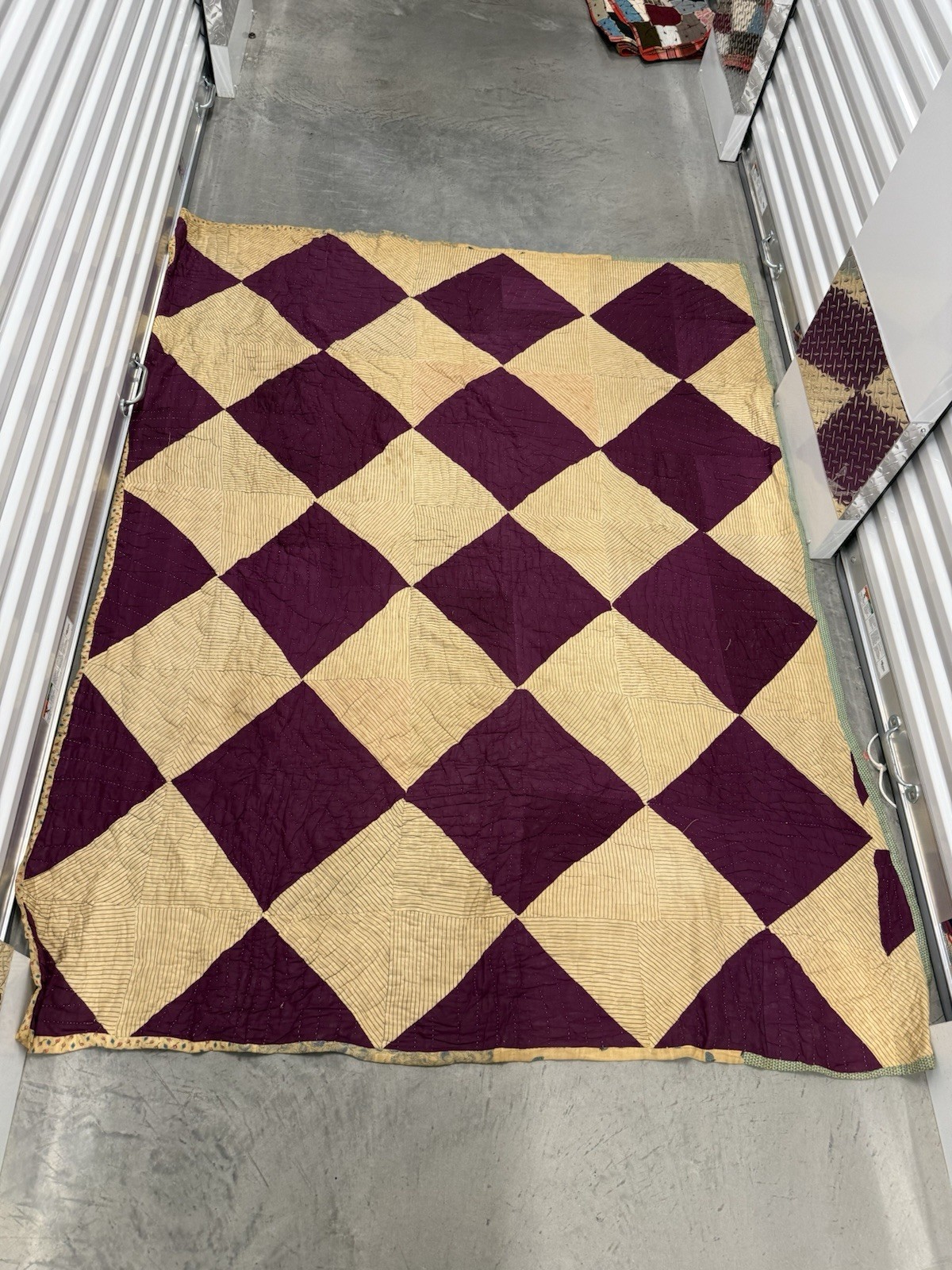 Antique 1800s 1840s 1850s 1860s Victorian Era Diamond Argyle Floral Museum Quilt Antique 1800s 1840s 1850s 1860s Victorian Era Diamond Argyle Floral Museum Quilt