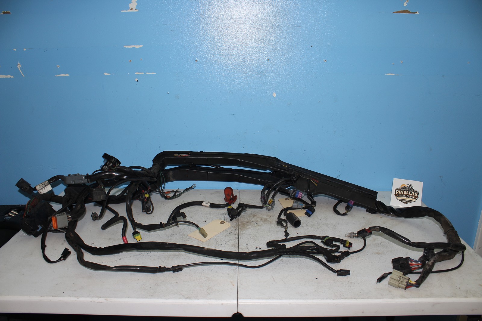 97-13 Harley Davidson StreetGlide OEM Main Wire Harness 70985-07 *ONE PLUG DMG*